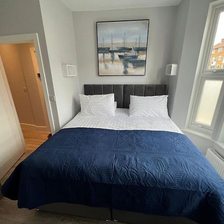 Aisiki Apartments At Stanhope Road, North Finchley, Airconditioned Multiple 2 Or 3-Bedroom, Pet-Friendly Duplex Flats, King Or Twin Beds, Airconditioned & Free Wi-Fi Esterno foto