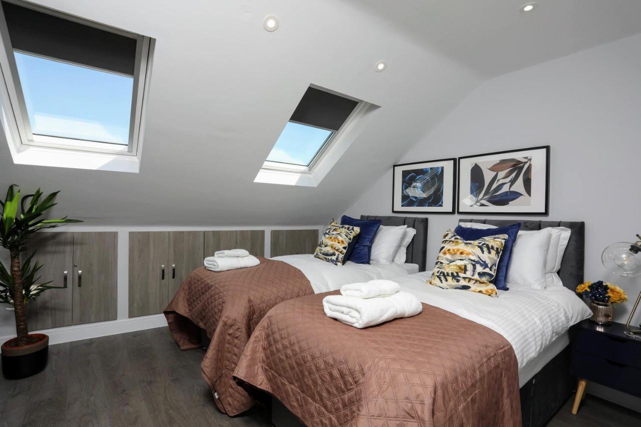 Aisiki Apartments At Stanhope Road, North Finchley, Airconditioned Multiple 2 Or 3-Bedroom, Pet-Friendly Duplex Flats, King Or Twin Beds, Airconditioned & Free Wi-Fi Esterno foto