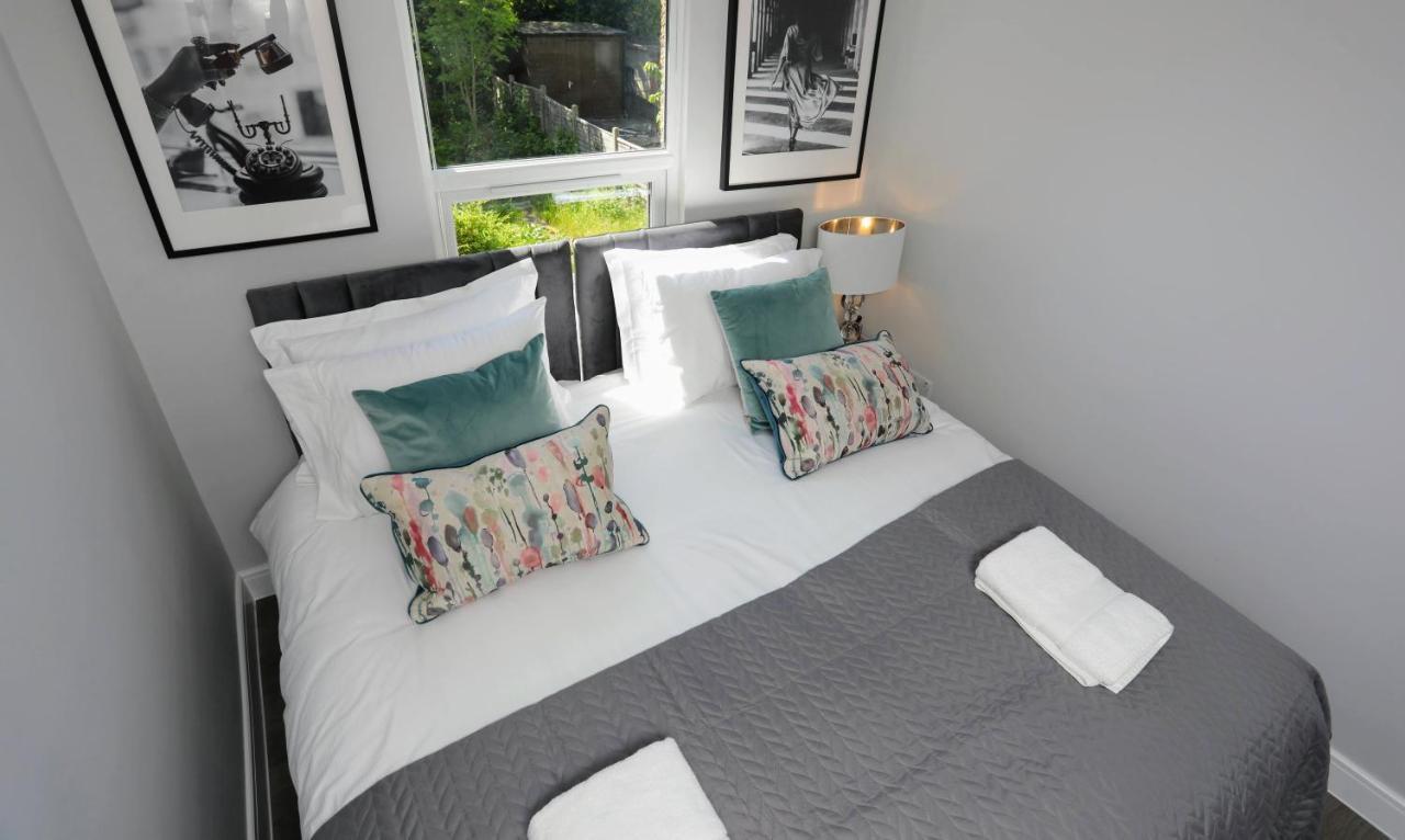Aisiki Apartments At Stanhope Road, North Finchley, Airconditioned Multiple 2 Or 3-Bedroom, Pet-Friendly Duplex Flats, King Or Twin Beds, Airconditioned & Free Wi-Fi Esterno foto