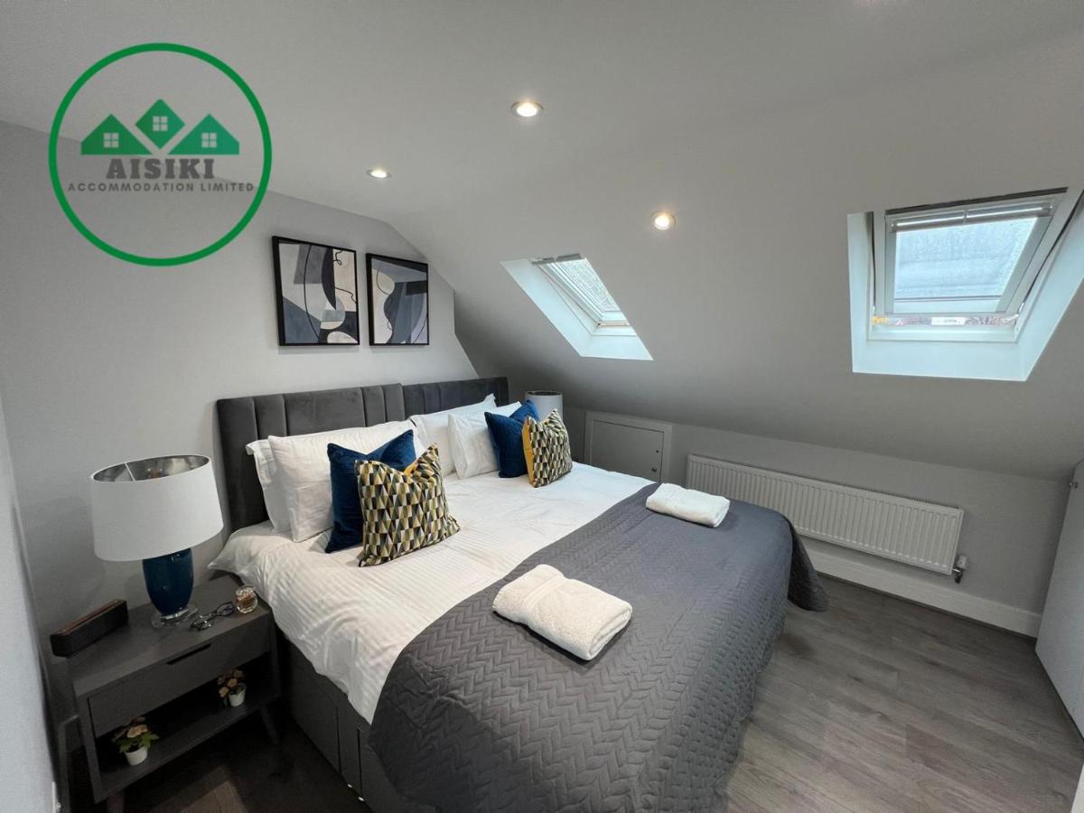 Aisiki Apartments At Stanhope Road, North Finchley, Airconditioned Multiple 2 Or 3-Bedroom, Pet-Friendly Duplex Flats, King Or Twin Beds, Airconditioned & Free Wi-Fi Esterno foto