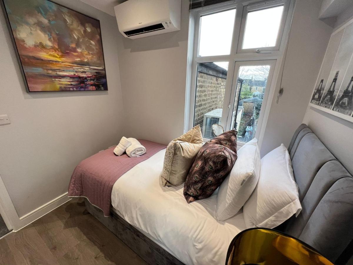 Aisiki Apartments At Stanhope Road, North Finchley, Airconditioned Multiple 2 Or 3-Bedroom, Pet-Friendly Duplex Flats, King Or Twin Beds, Airconditioned & Free Wi-Fi Esterno foto