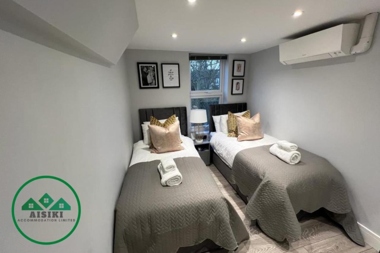 Aisiki Apartments At Stanhope Road, North Finchley, Airconditioned Multiple 2 Or 3-Bedroom, Pet-Friendly Duplex Flats, King Or Twin Beds, Airconditioned & Free Wi-Fi Esterno foto