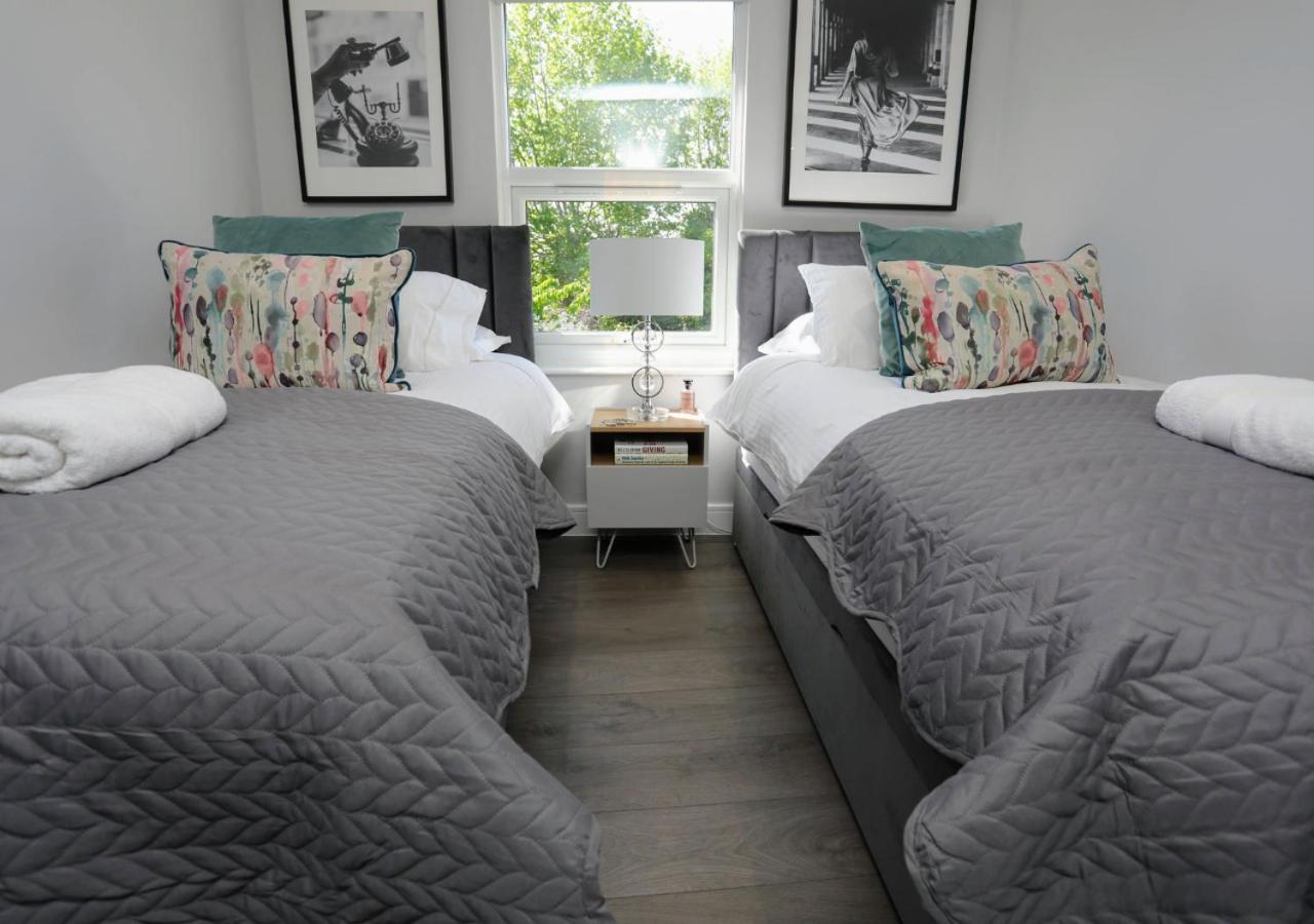 Aisiki Apartments At Stanhope Road, North Finchley, Airconditioned Multiple 2 Or 3-Bedroom, Pet-Friendly Duplex Flats, King Or Twin Beds, Airconditioned & Free Wi-Fi Esterno foto